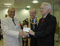 Whittington Friends donate £15,000 Whittington Friends donate £15,000